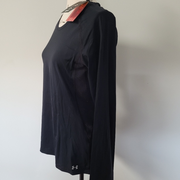 Under Armor black fitted long sleeve shirt in L - Picture 2 of 6